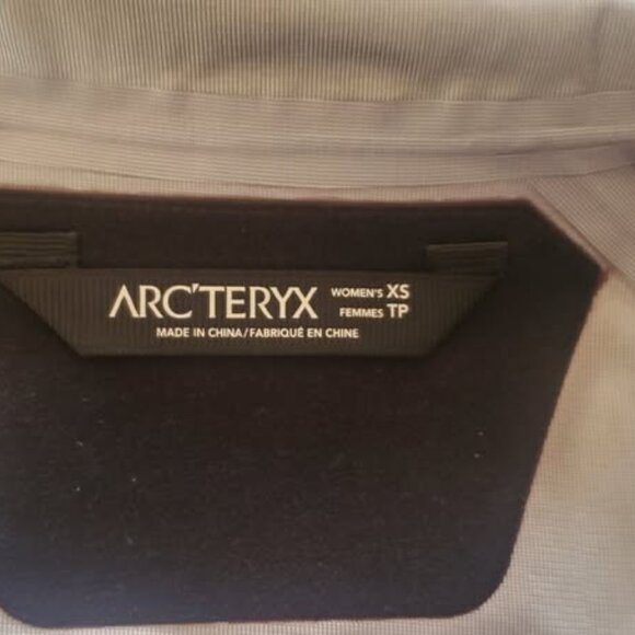 Arc'teryx A2B Commuter Hardshell Goretex Jacket Women's XS - Picture 3 of 5